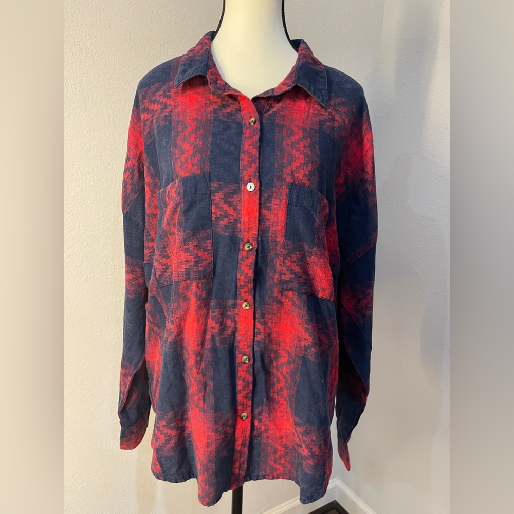 GILDED Intent Flannel Boyfriend Plaid Button Down Shirt Size Large Blue and Red